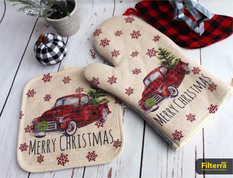 Red Truck Merry Christmas Oven Mitts and Pot Holder Set, Christmas Decor, Christmas Gift, Farmhouse Christmas Decor