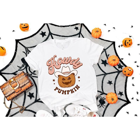 Howdy Pumpkin Halloween Shirt, Cute Women's Western Halloween Tee, Retro Halloween Sweatshirt, Cute Country Cowgirl Halloween T-Shirt, Trending Tee