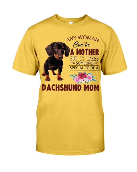 Unisex Shirt Yellow Dachshund Shirt SOMEONE SPECIAL TO BE A DACHSHUND Classic TShirt