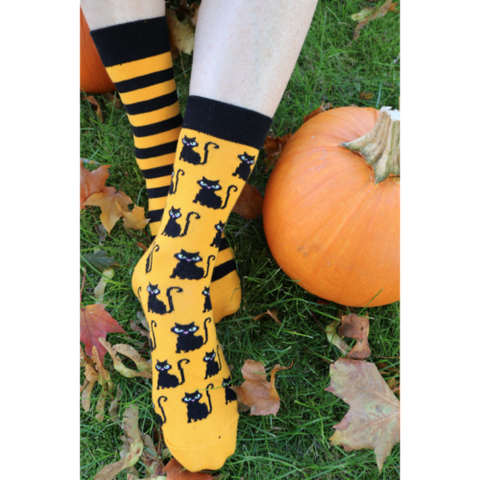 Men and Women's Halloween Socks (Pair) Spooky Black Cat Print Yellow and Black Stripes Socks Halloween Gifts
